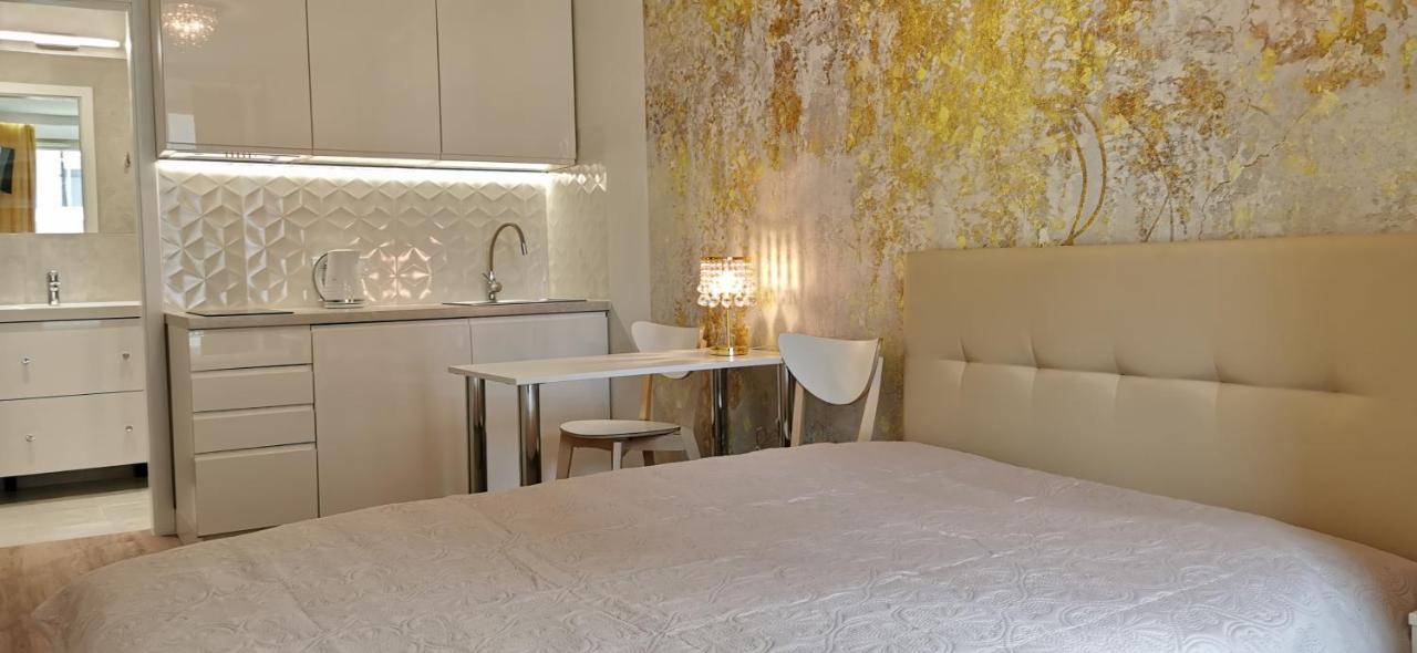 Wow Flou Przystan Letnica Apartamenty 700M Plaza 格但斯克 外观 照片