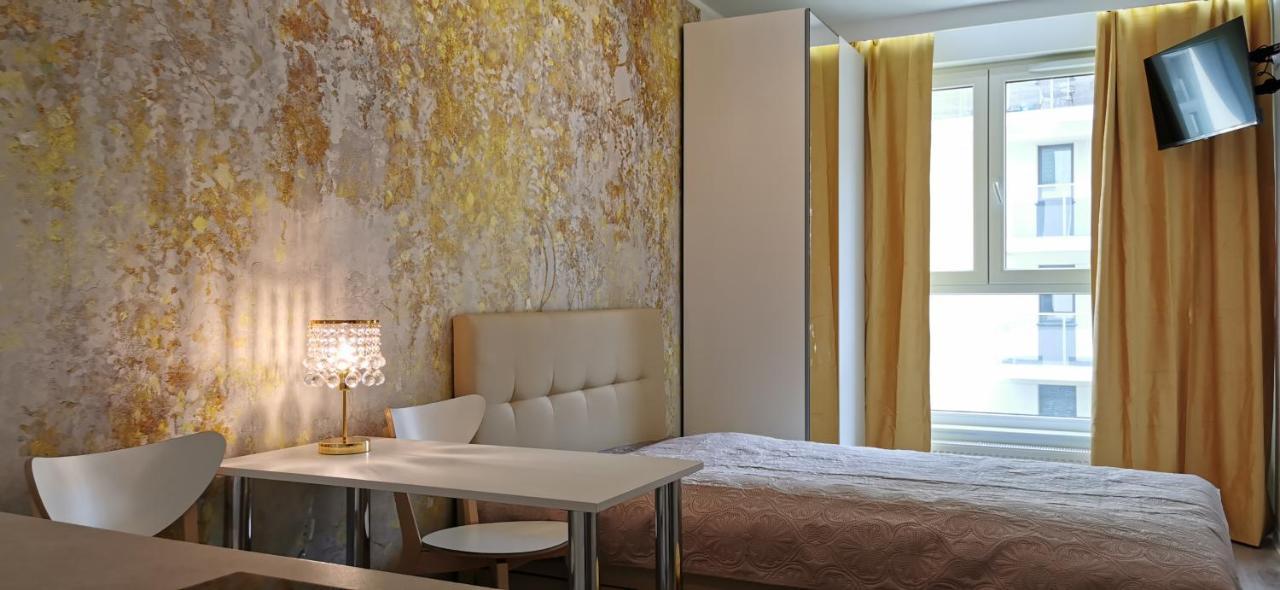 Wow Flou Przystan Letnica Apartamenty 700M Plaza 格但斯克 外观 照片