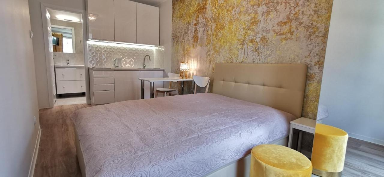 Wow Flou Przystan Letnica Apartamenty 700M Plaza 格但斯克 外观 照片