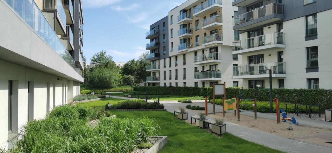 Wow Flou Przystan Letnica Apartamenty 700M Plaza 格但斯克 外观 照片